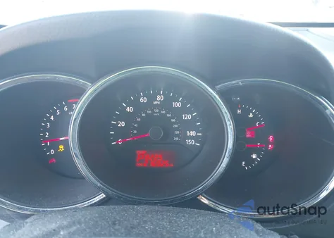 2013 Kia Sorento Lx z USA, uszkodzony, nr VIN 5XYKT3A69DG371243